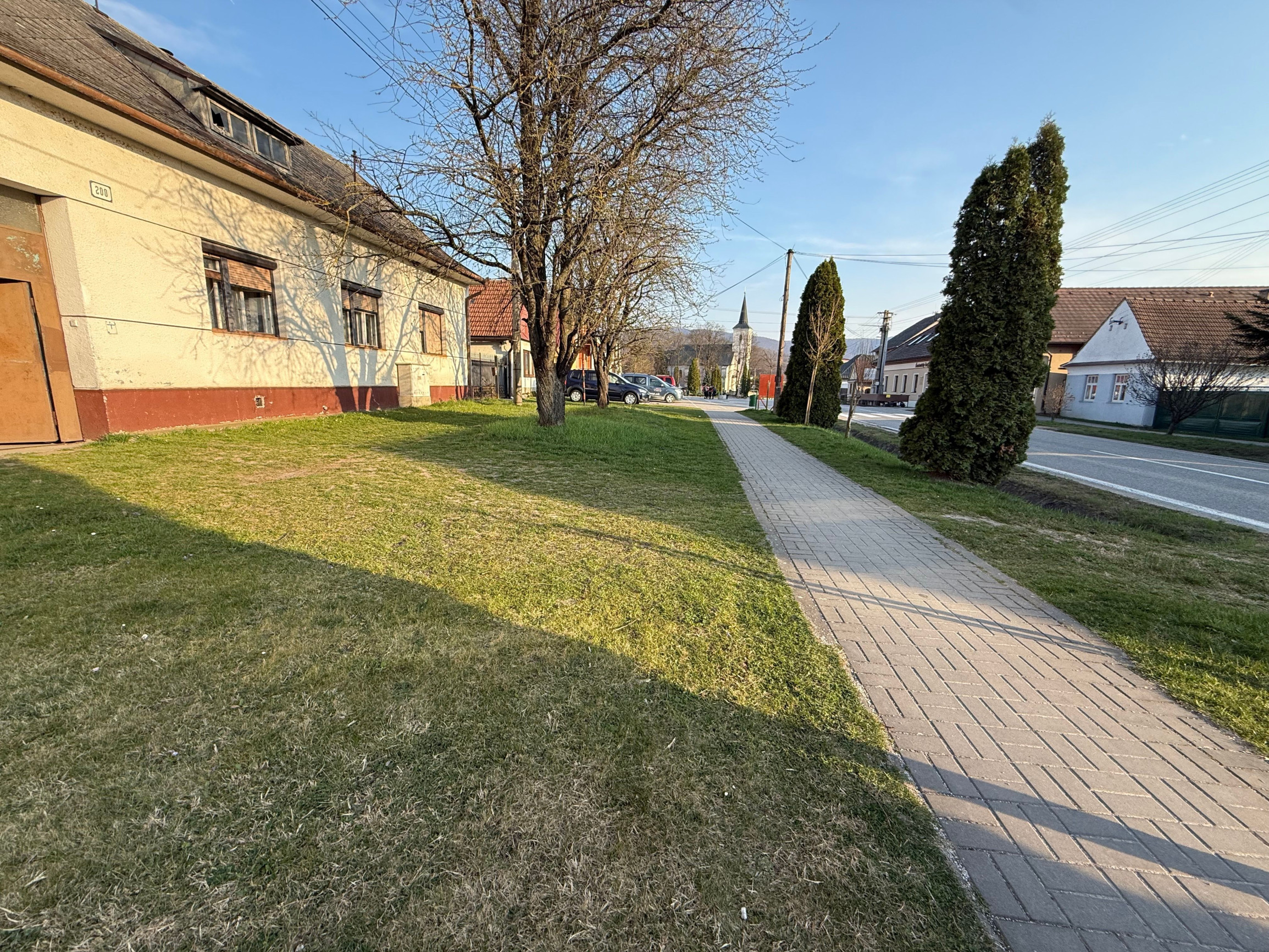 Na predaj rodinný dom v obci Prievaly