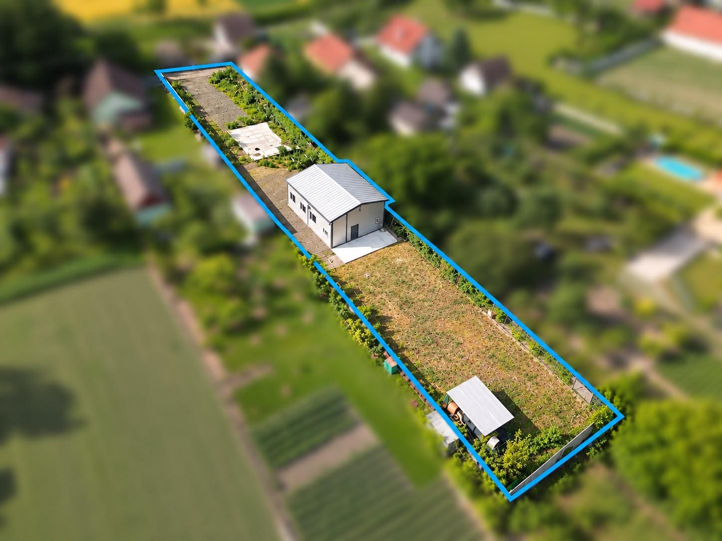 Na predaj nová hala s pozemkom 1 100 m² v obci Baka