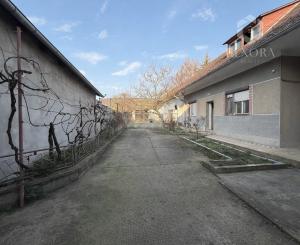 Na predaj rodinný dom v obci Prievaly