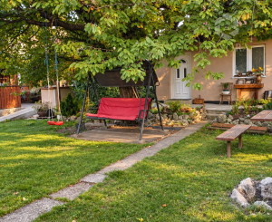 Dve rekreačné chatky a 492m² vlastného pozemku na oddych