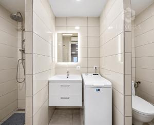 Na predaj nová hala s pozemkom 1 100 m² v obci Baka
